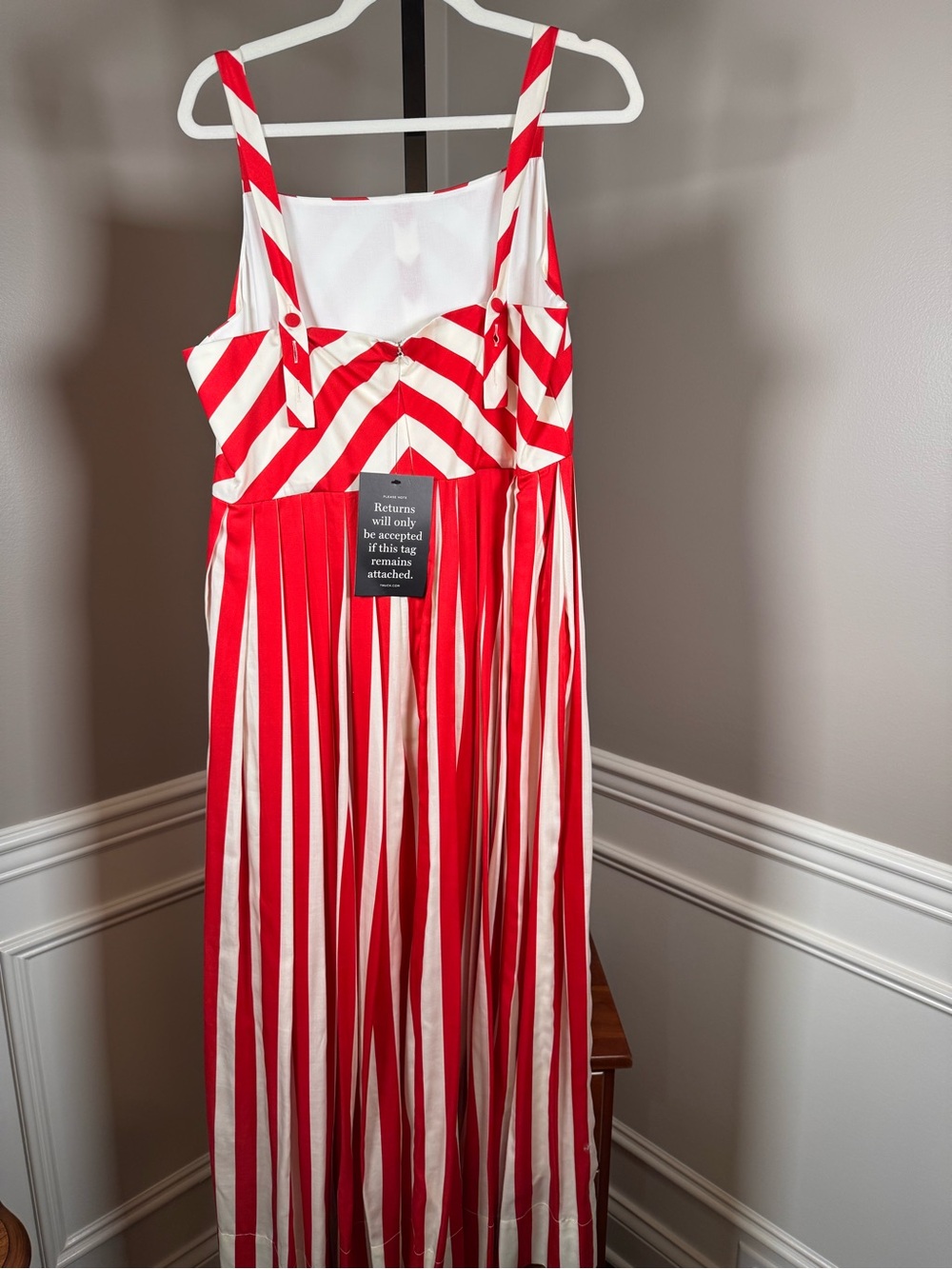 Tuckernuck Rouge Stripe Laina Dress XL NWT Red White Pleated Maxi - Picture 4 of 10